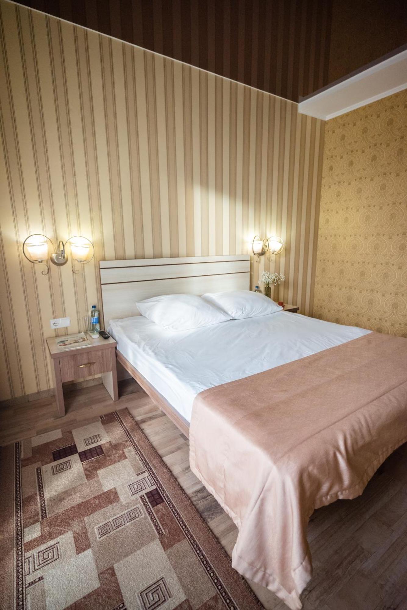 Hotel Butterfly Sadove 외부 사진