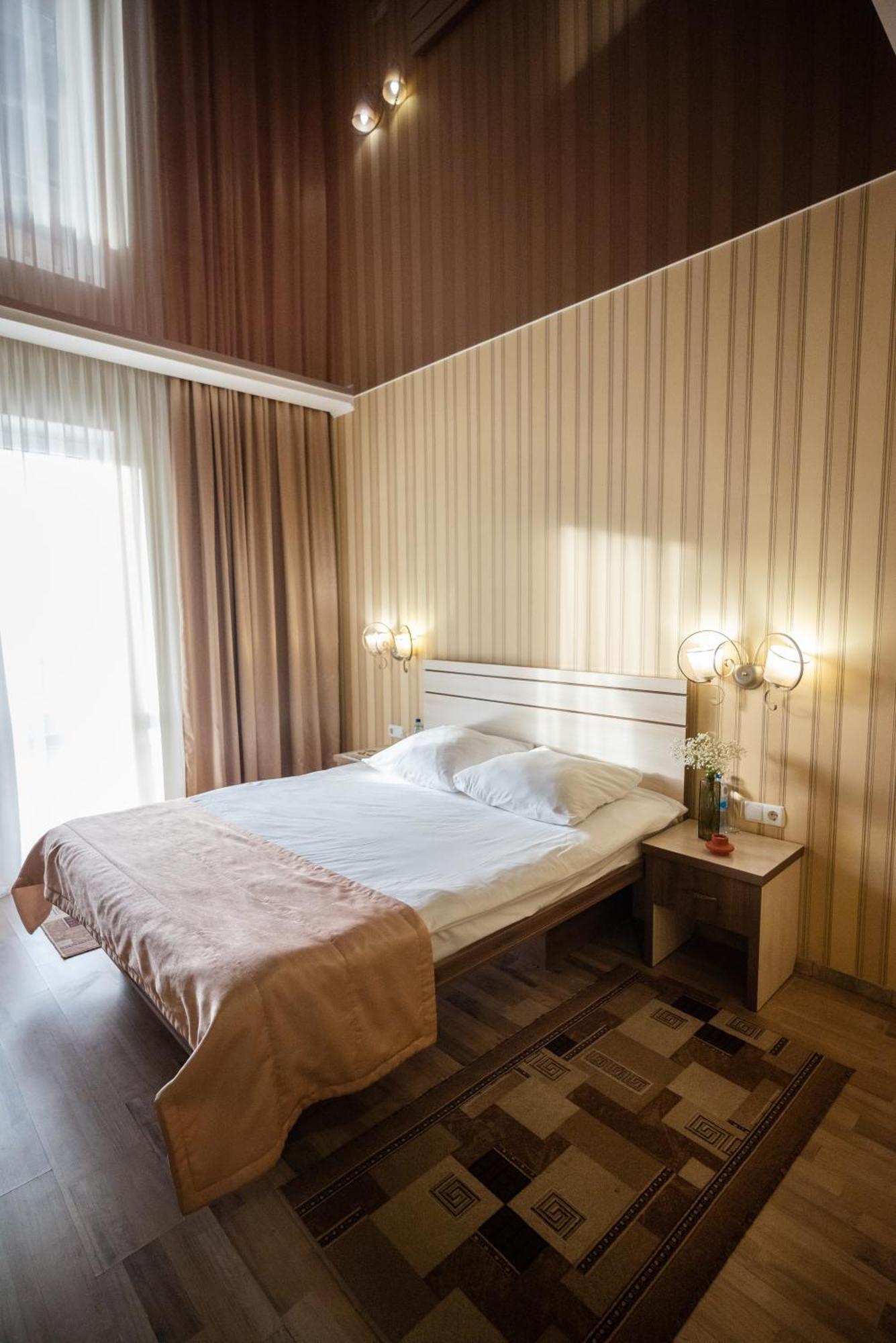 Hotel Butterfly Sadove 외부 사진